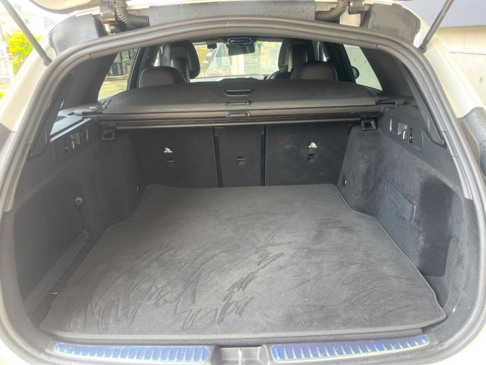 2023 Mercedes Benz C CLASS STATION WAGON 3CA-206204C (UW-6a16615f3f397)[26]