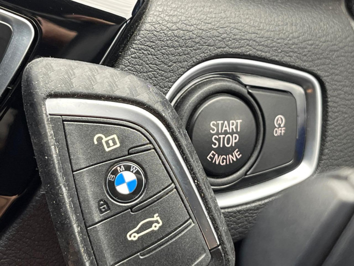 2017 BMW X1 LDA-HT20 (UW-6a166161de03f)[14]