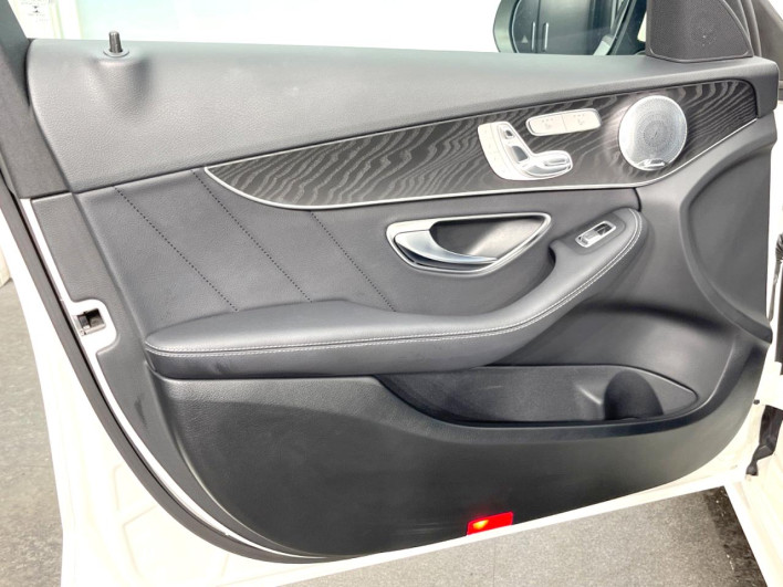 2019 Mercedes Benz C CLASS STATION WAGON LDA-205214 (UW-6a166165e69ac)[10]