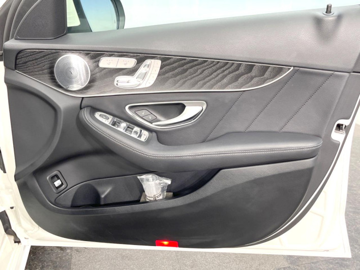2019 Mercedes Benz C CLASS STATION WAGON LDA-205214 (UW-6a166165e69ac)[19]