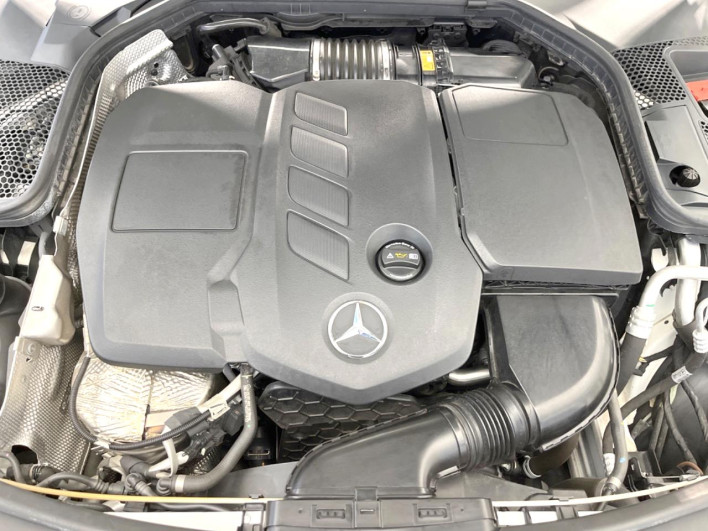 2019 Mercedes Benz C CLASS STATION WAGON LDA-205214 (UW-6a166165e69ac)[4]