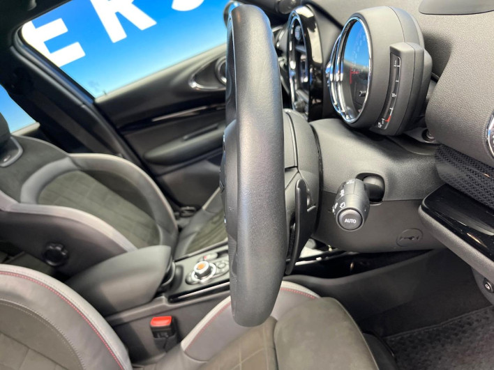 2020 Rover Mini 3BA-JZJCWM (UW-6a166168cc7c1)[27]