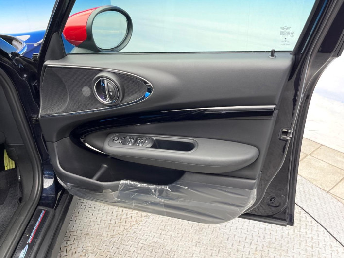 2020 Rover Mini 3BA-JZJCWM (UW-6a166168cc7c1)[29]