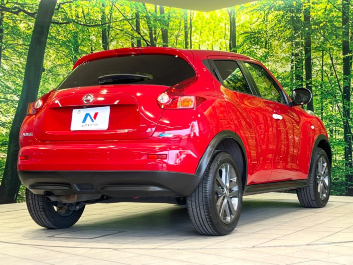 2014 Nissan JUKE DBA-YF15 (UW-6a16616bb9de9)[14]