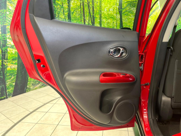 2014 Nissan JUKE DBA-YF15 (UW-6a16616bb9de9)[18]