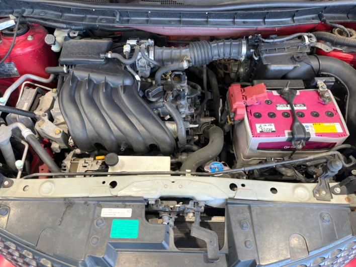 2014 Nissan JUKE DBA-YF15 (UW-6a16616bb9de9)[4]