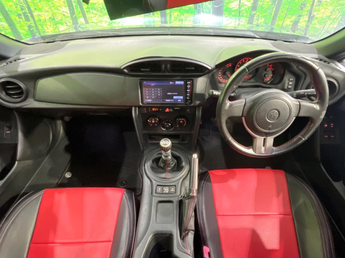 2013 Toyota 86 DBA-ZN6 (UW-6a166170a281e)[29]