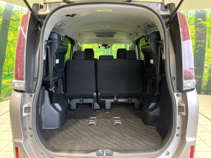 2017 Toyota Noah DBA-ZRR80G (UW-6a166177a3442)[27]