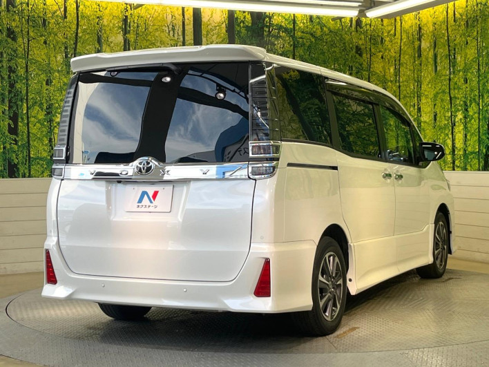 2020 Toyota Voxy 3BA-ZRR80W (UW-6a16617cf33ab)[28]