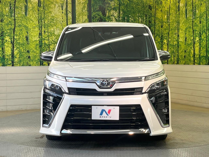 2020 Toyota Voxy 3BA-ZRR80W (UW-6a16617cf33ab)[25]