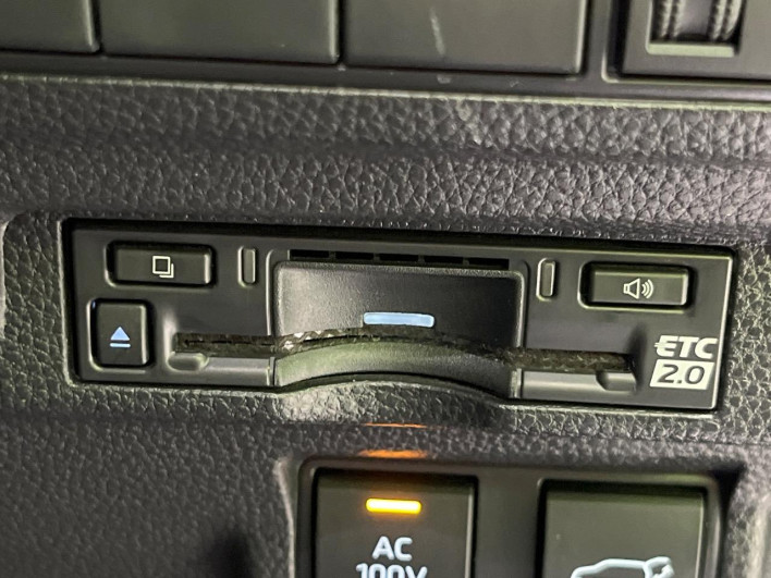 2025 Toyota Corolla Cross 6AA-ZVG16 (UW-6a1661892cdef)[24]