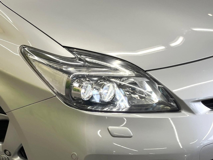 2012 Toyota Prius DAA-ZVW30 (UW-6a16618a4ae07)[17]
