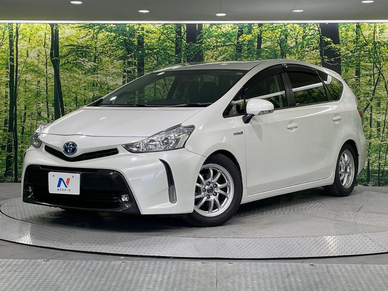 2016 Toyota Prius α DAA-ZVW41W