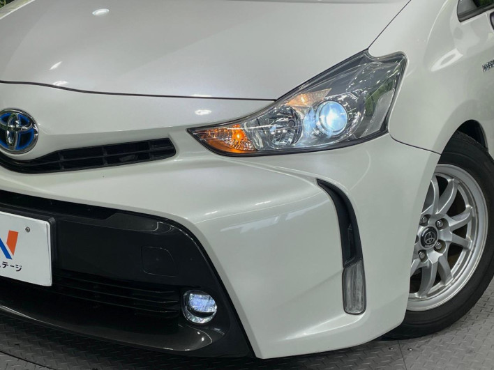 2016 Toyota Prius α DAA-ZVW41W (UW-6a16618c9b47f)[11]