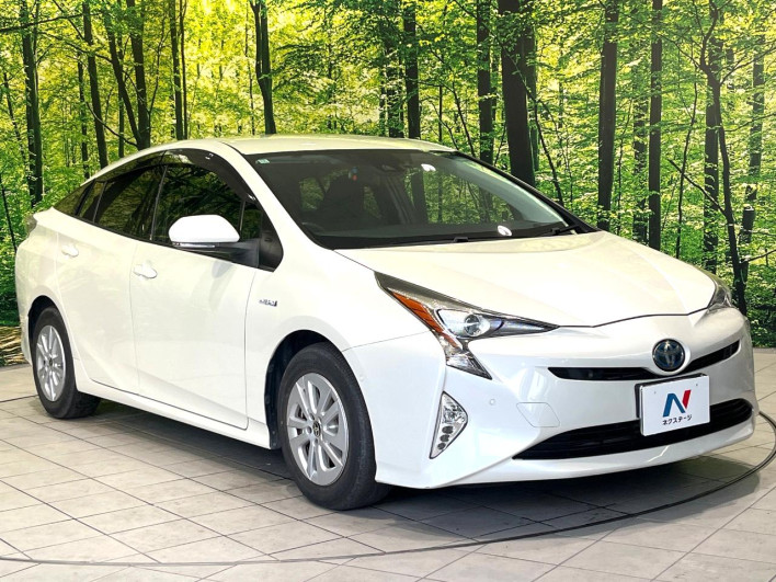 2016 Toyota Prius DAA-ZVW50 (UW-6a16618f4bf43)[11]