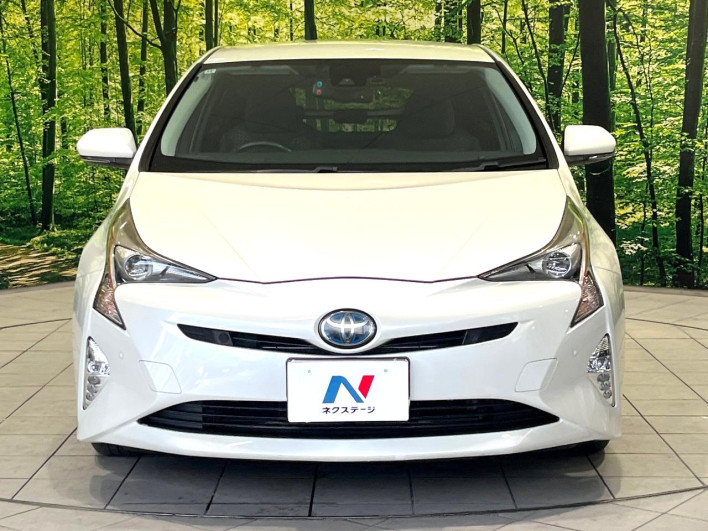 2016 Toyota Prius DAA-ZVW50 (UW-6a16618f4bf43)[12]