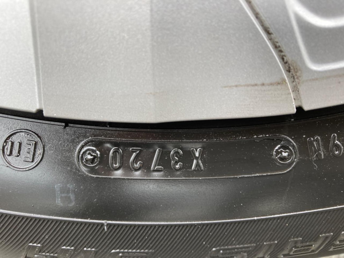 2020 Toyota Prius 6AA-ZVW55 (UW-6a1661937b332)[7]