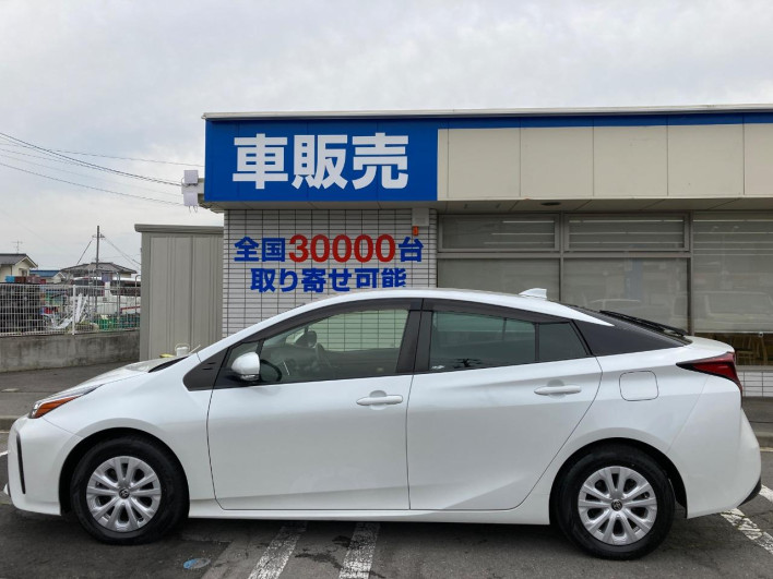 2020 Toyota Prius 6AA-ZVW55 (UW-6a1661937b332)[21]