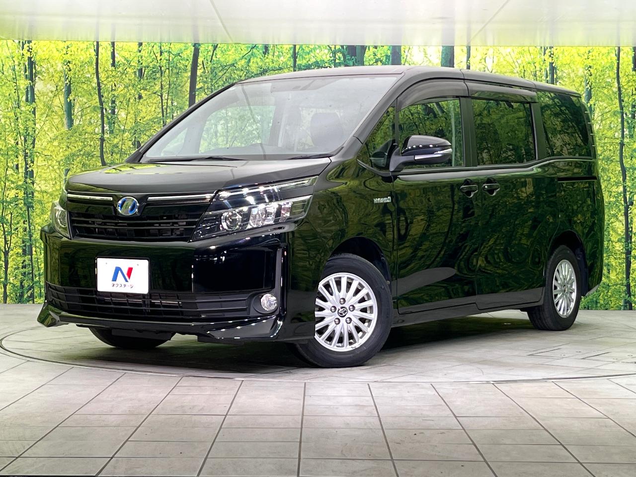 2014 Toyota Voxy DAA-ZWR80G