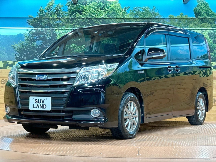2016 Toyota Noah DAA-ZWR80G (UW-6a16619987b9d)[14]