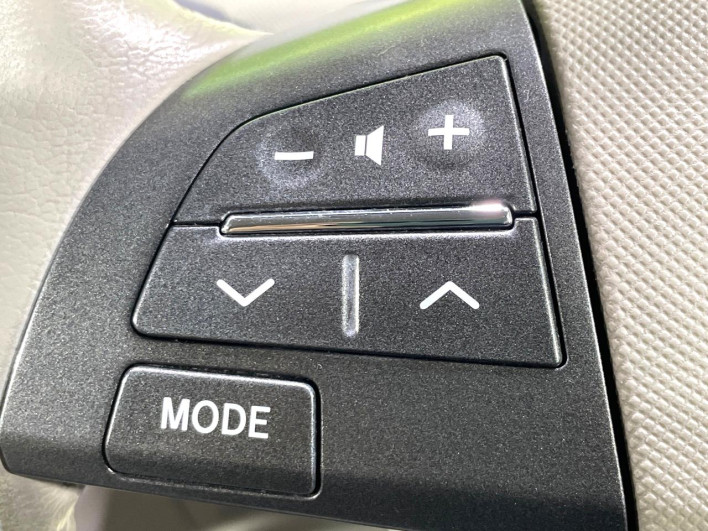 2011 Toyota Estima DBA-ACR50W (UW-6a17b14a1f083)[26]