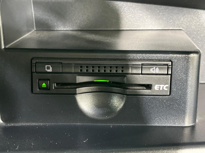 2014 Toyota Estima DBA-ACR50W (UW-6a17b14b2642b)[12]