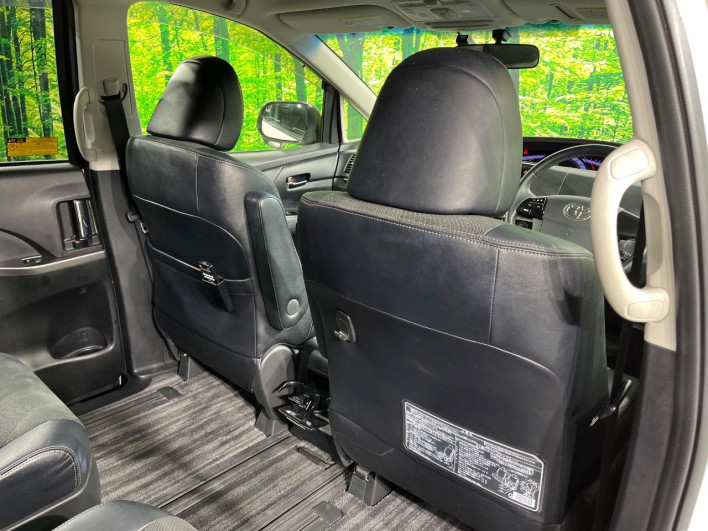 2014 Toyota Estima DBA-ACR50W (UW-6a17b14b2642b)[28]