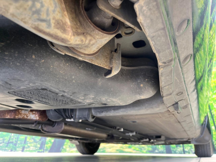 2006 Nissan March DBA-AK12 (UW-6a17b158d0b81)[26]