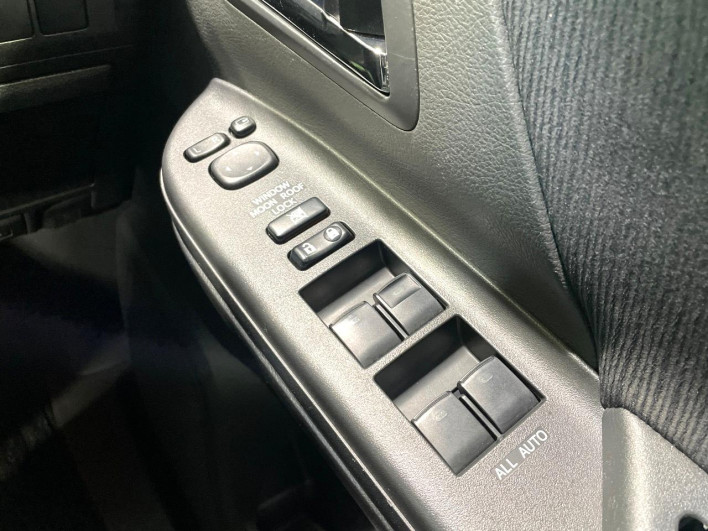2010 Toyota Vellfire DBA-ANH20W (UW-6a17b15a7253c)[28]