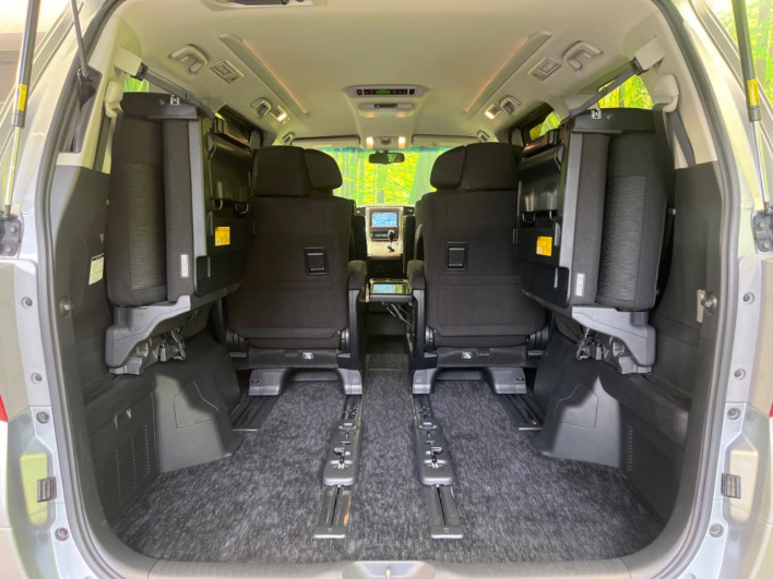 2013 Toyota Alphard DBA-ANH20W (UW-6a17b15aec5dc)[4]