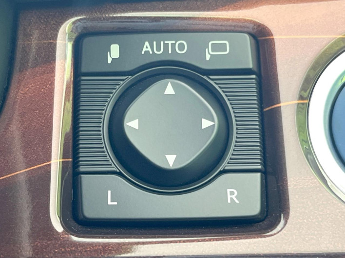 2014 Toyota Crown Hybrid DAA-AWS210 (UW-6a17b15d3f304)[15]