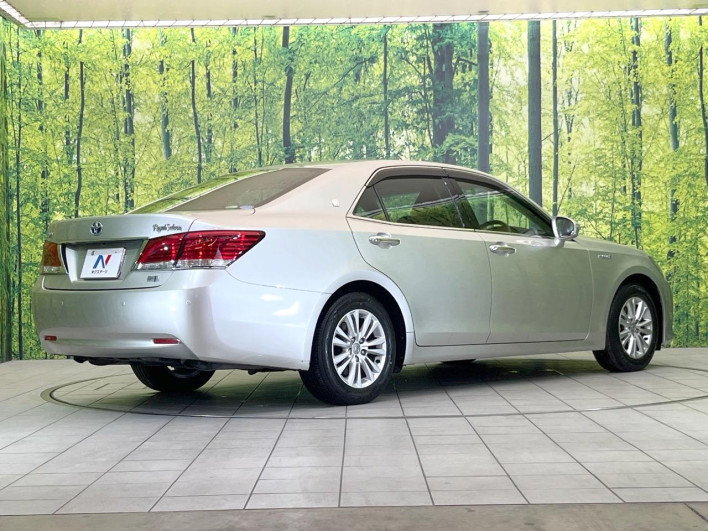 2014 Toyota Crown Hybrid DAA-AWS210 (UW-6a17b15d3f304)[8]
