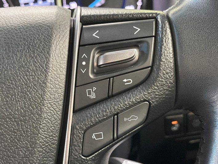 2015 Toyota Alphard Hybrid DAA-AYH30W (UW-6a17b16ba4850)[22]