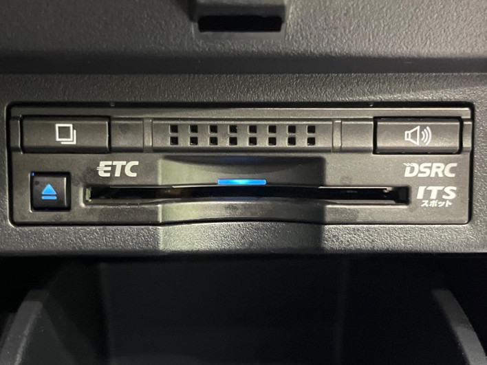 2015 Toyota Alphard Hybrid DAA-AYH30W (UW-6a17b16ba4850)[12]