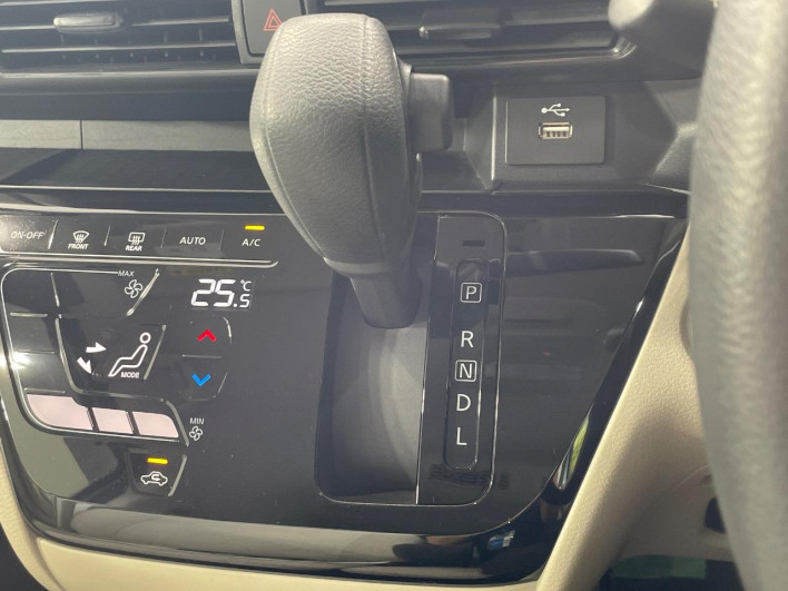2020 Nissan Roox 5AA-B44A (UW-6a17b1824df69)[15]