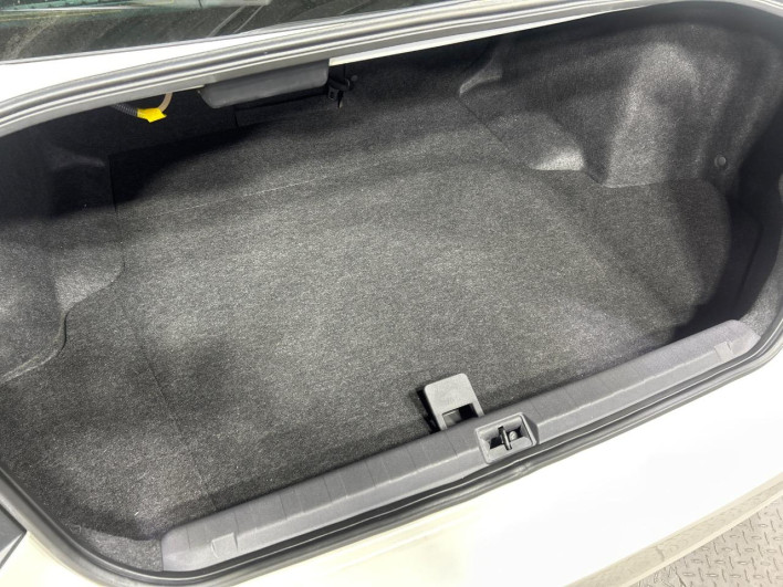 2014 Subaru Legacy B4 DBA-BMM (UW-6a17b18c944ff)[6]