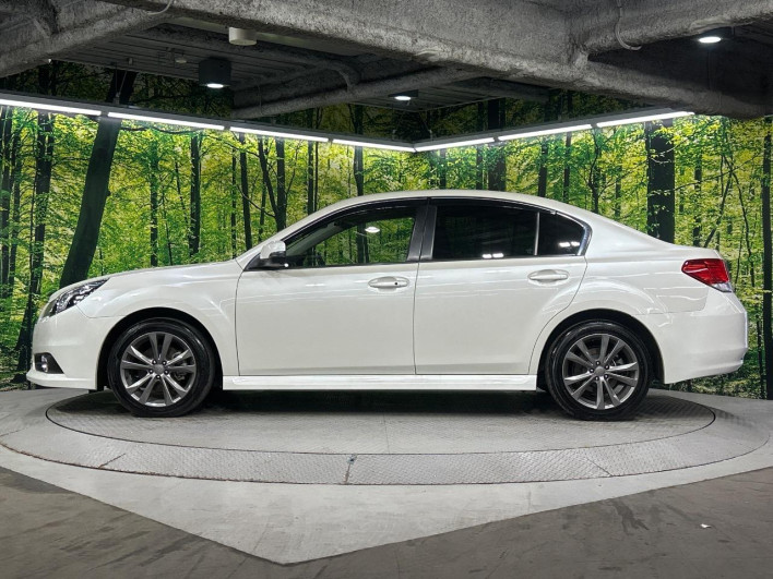 2014 Subaru Legacy B4 DBA-BMM (UW-6a17b18c944ff)[28]
