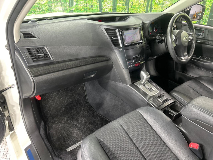 2014 Subaru Legacy B4 DBA-BMM (UW-6a17b18c944ff)[15]