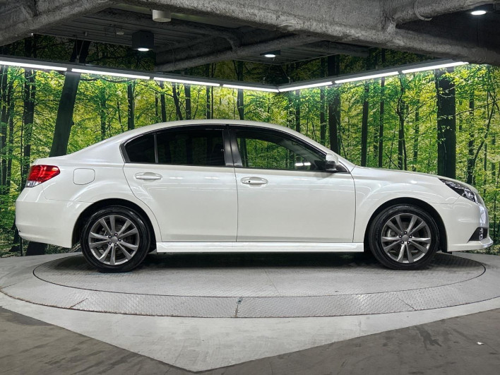 2014 Subaru Legacy B4 DBA-BMM (UW-6a17b18c944ff)[24]