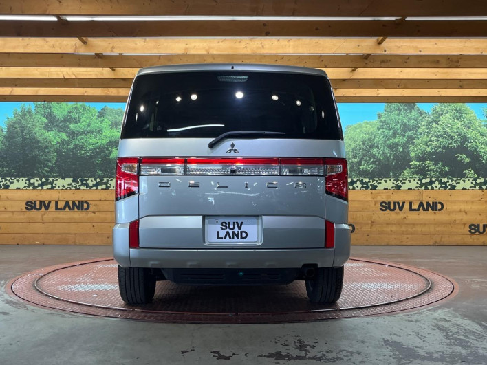 2024 Mitsubishi Delica D:5 3DA-CV1W (UW-6a17b1941ed54)[5]