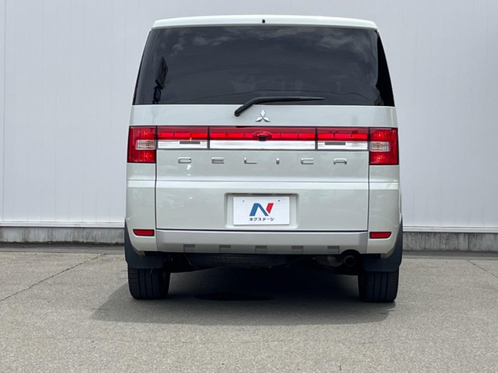 2011 Mitsubishi Delica D:5 DBA-CV5W (UW-6a17b1975d20c)[25]