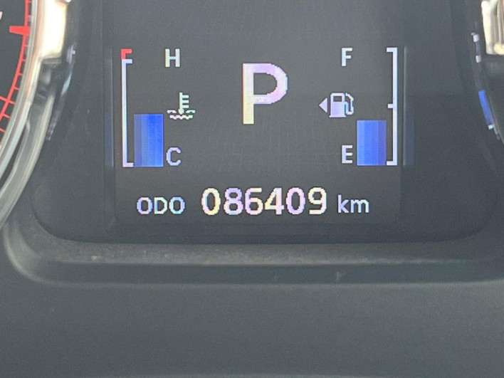 2011 Mitsubishi Delica D:5 DBA-CV5W (UW-6a17b1975d20c)[2]