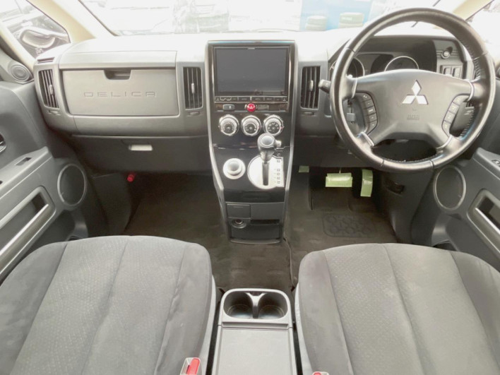 2016 Mitsubishi Delica D:5 DBA-CV5W (UW-6a17b19785b19)[16]