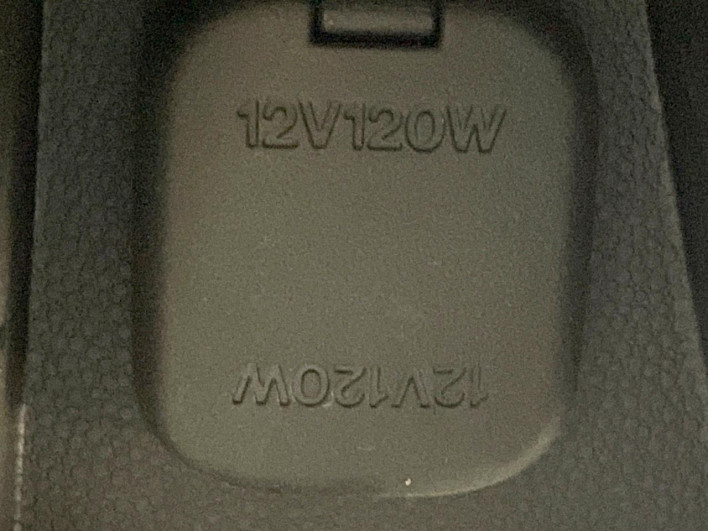 2013 Mazda Premacy DBA-CWEFW (UW-6a17b198799c5)[16]