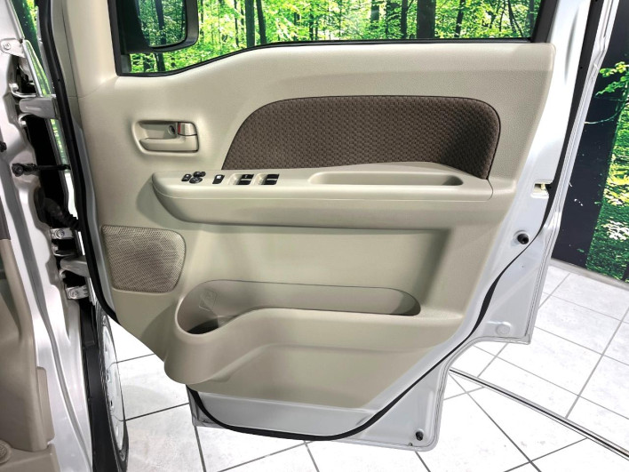 2018 Suzuki Every Wayout HBD-DA17V (UW-6a17b199765f7)[25]
