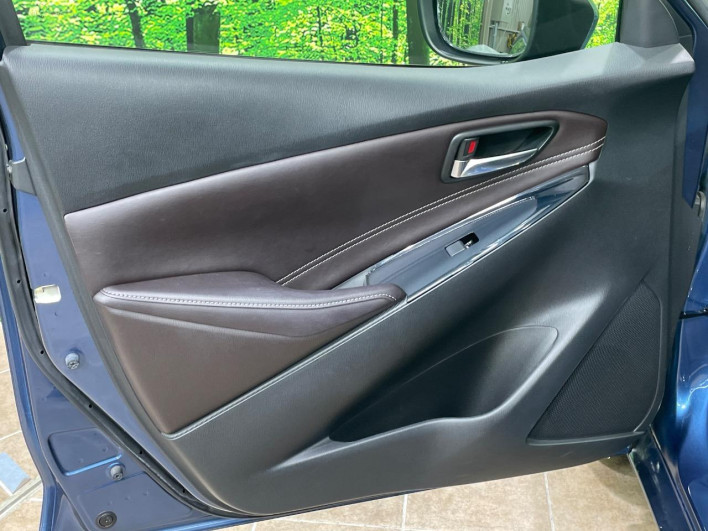 2018 Mazda Demio DBA-DJ3FS (UW-6a17b19d7332d)[27]