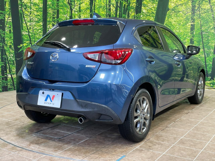 2017 Mazda Demio LDA-DJ5FS (UW-6a17b1a07cf96)[19]