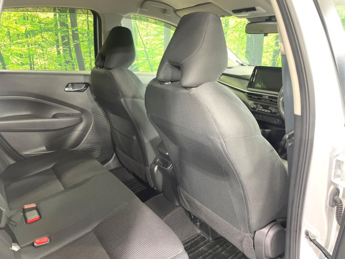 2021 Nissan Note 6AA-E13 (UW-6a17b1a7a55ca)[24]
