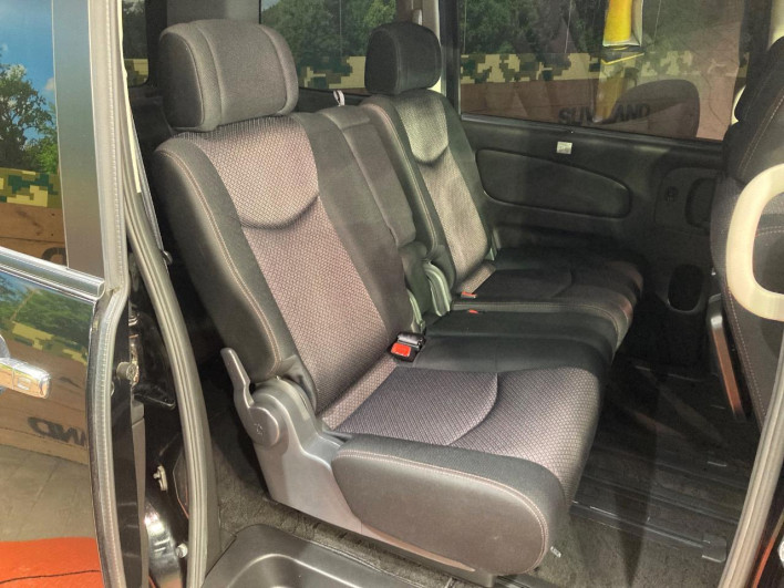 2012 Nissan Serena DBA-FC26 (UW-6a17b1ac9f0ee)[28]