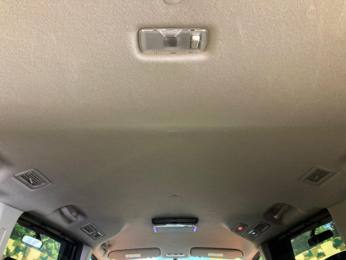 2012 Nissan Serena DBA-FC26 (UW-6a17b1ac9f0ee)[22]